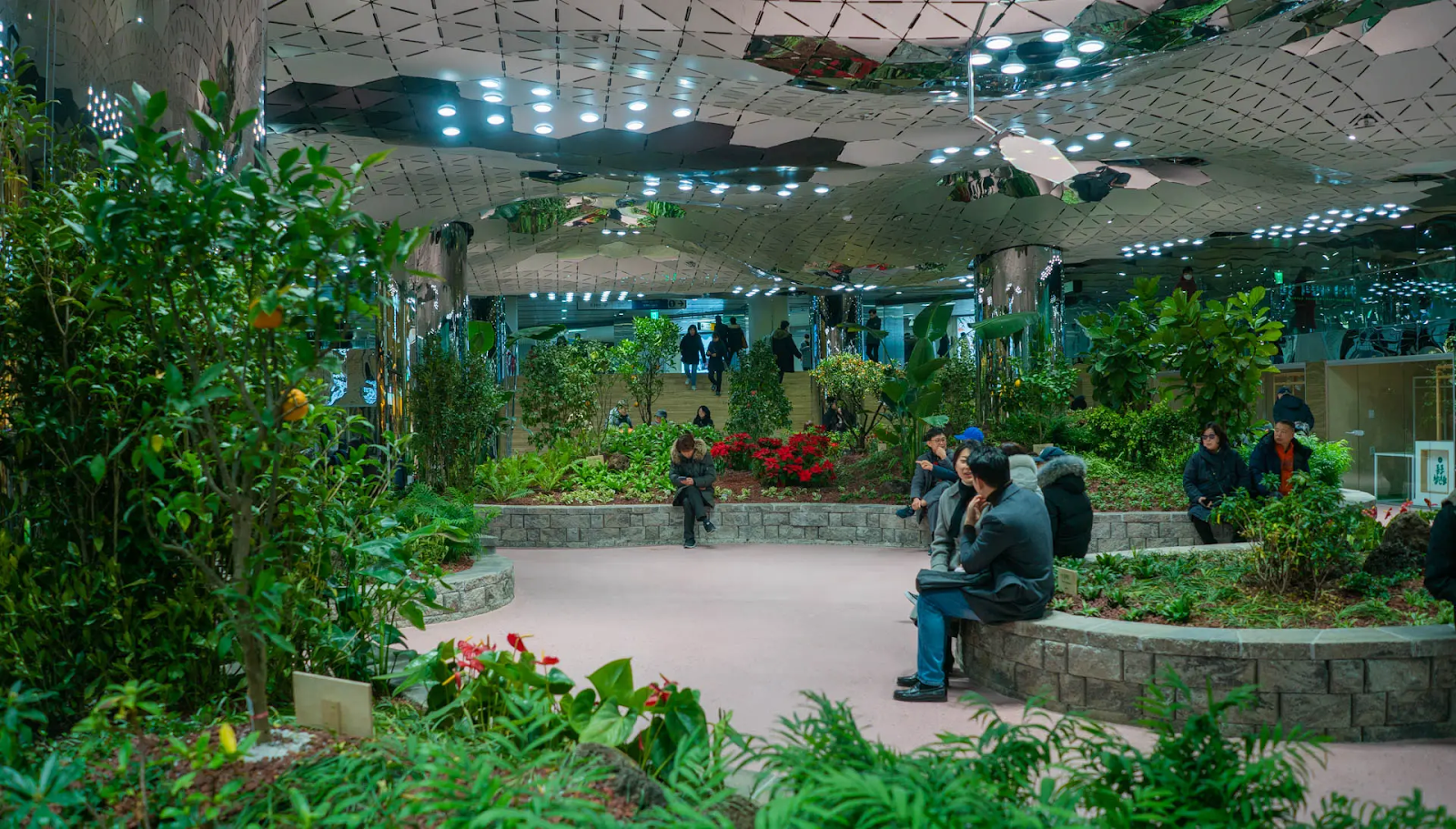 Jonggak Station Solar Garden