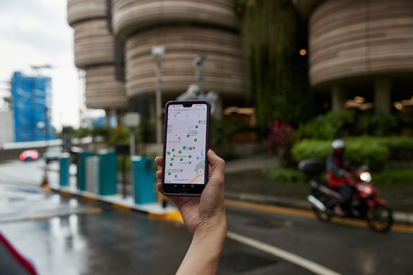 Barrier-Free Smart Car Park