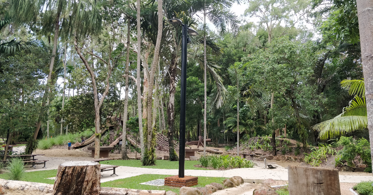 Humble Lamppost – Integrated Multifunctional Smart Lamppost
